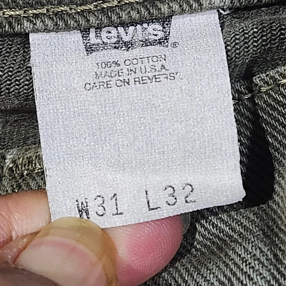 Vintage Levis SilverTab Loose Olive Green Jeans Made in USA 31x32 501-0596